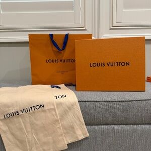 LV Cosy Clog Box Dust Bags